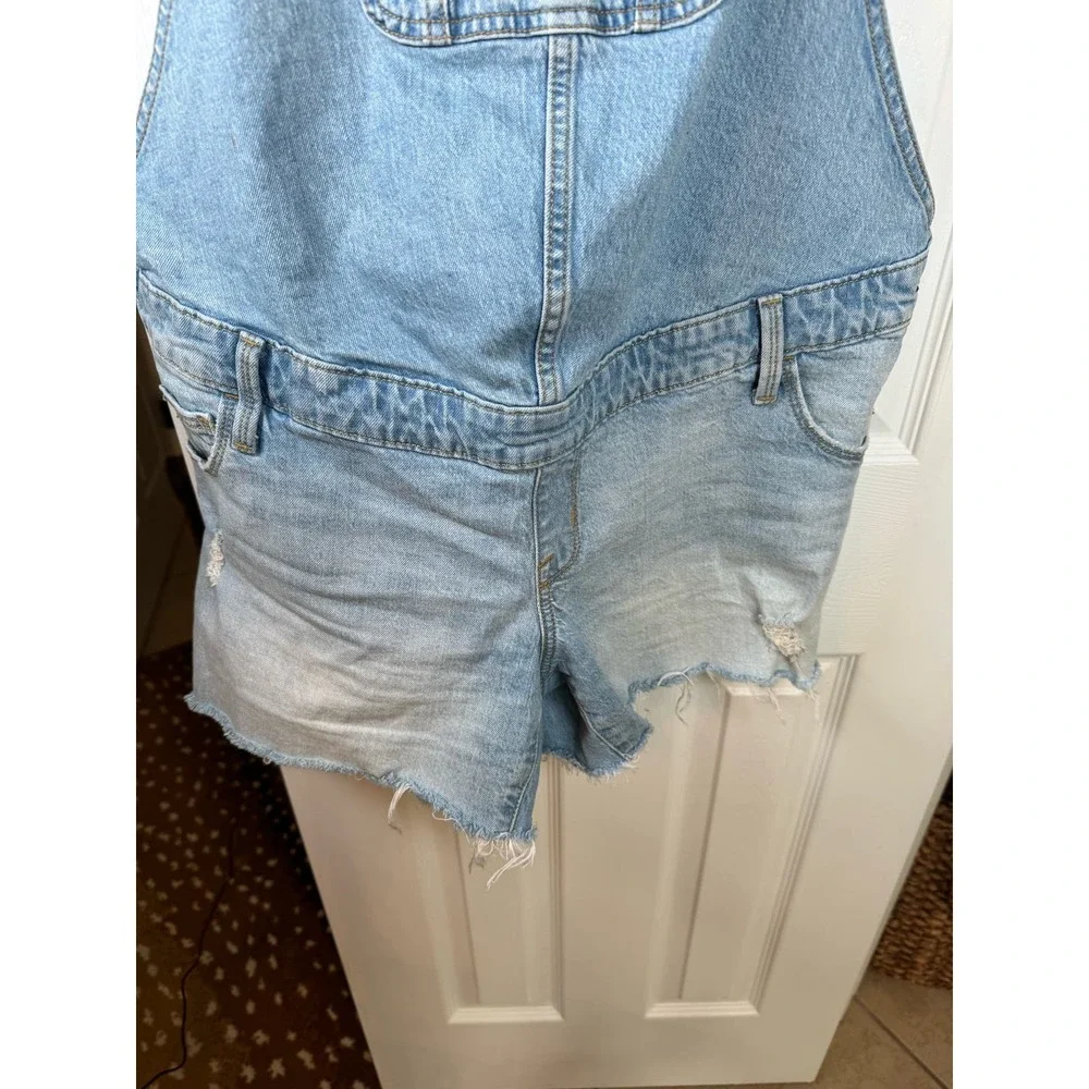 Isabel Maternity  Ingrid & Isabel Shotalls Jean Shorts and Bib Overalls Womens 8 - Picture 5 of 13